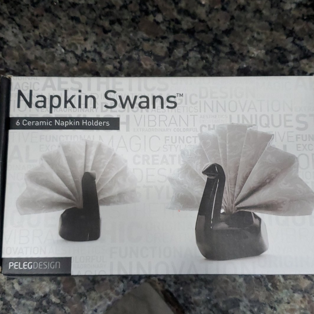 Set of 6 Ceramic Black Swan Napkin Holders